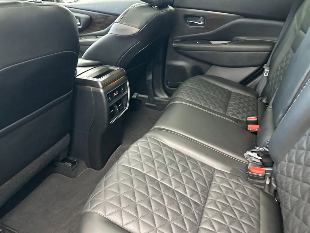 Used 2023 Nissan Murano Platinum w/ Cargo Package FWD image 11