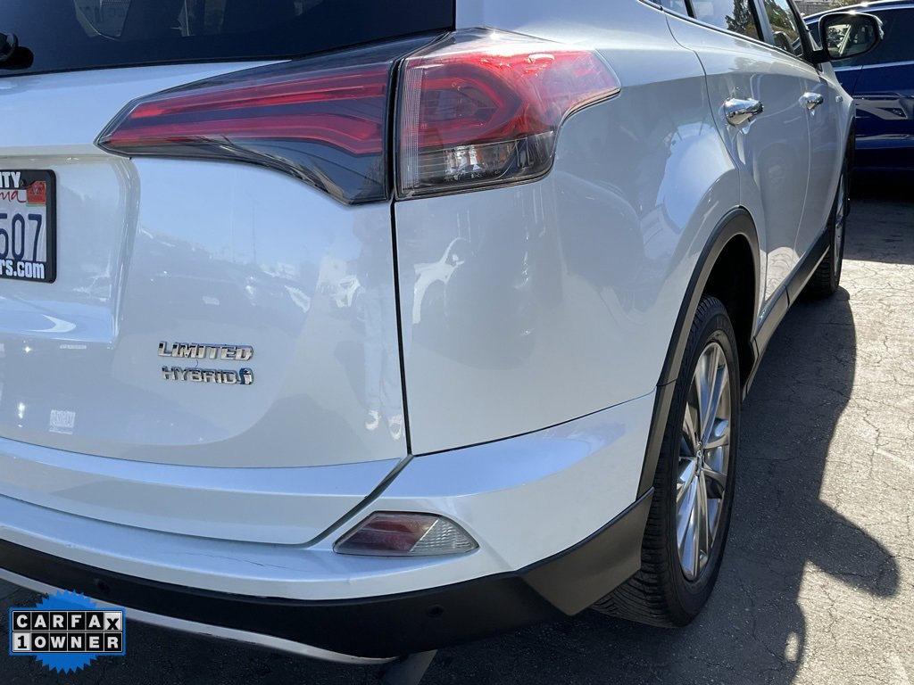 Used 2017 Toyota RAV4 Limited image 80