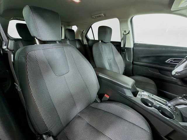 Used 2017 Chevrolet Equinox LT w/ Convenience Package image 26