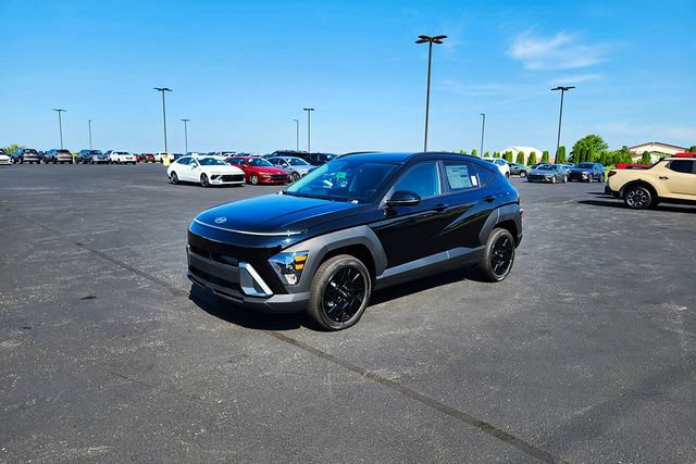 New 2027 Hyundai Kona SEL Sport AWD/4WD image 3