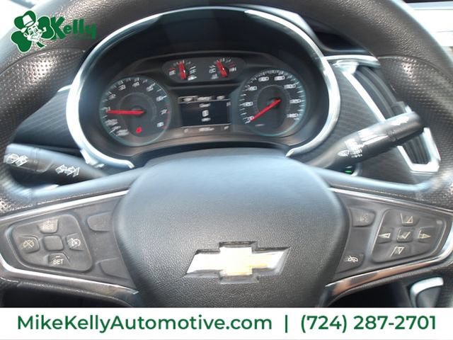 Used 2021 Chevrolet Malibu LT FWD image 17