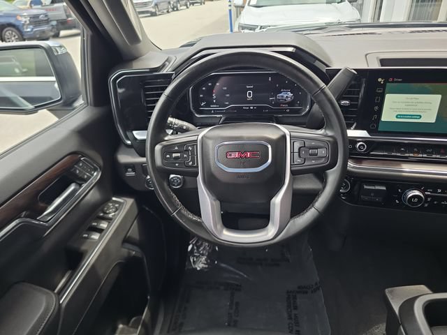 Certified 2025 GMC Sierra 1500 SLT RWD image 12