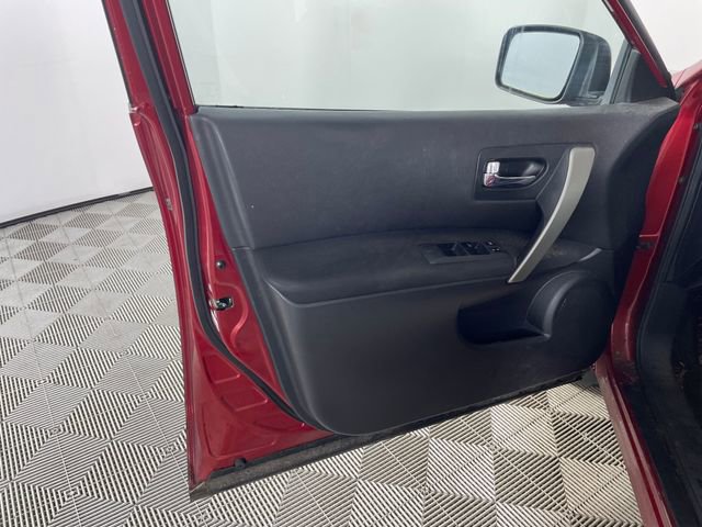 Used 2011 Nissan Rogue S image 11