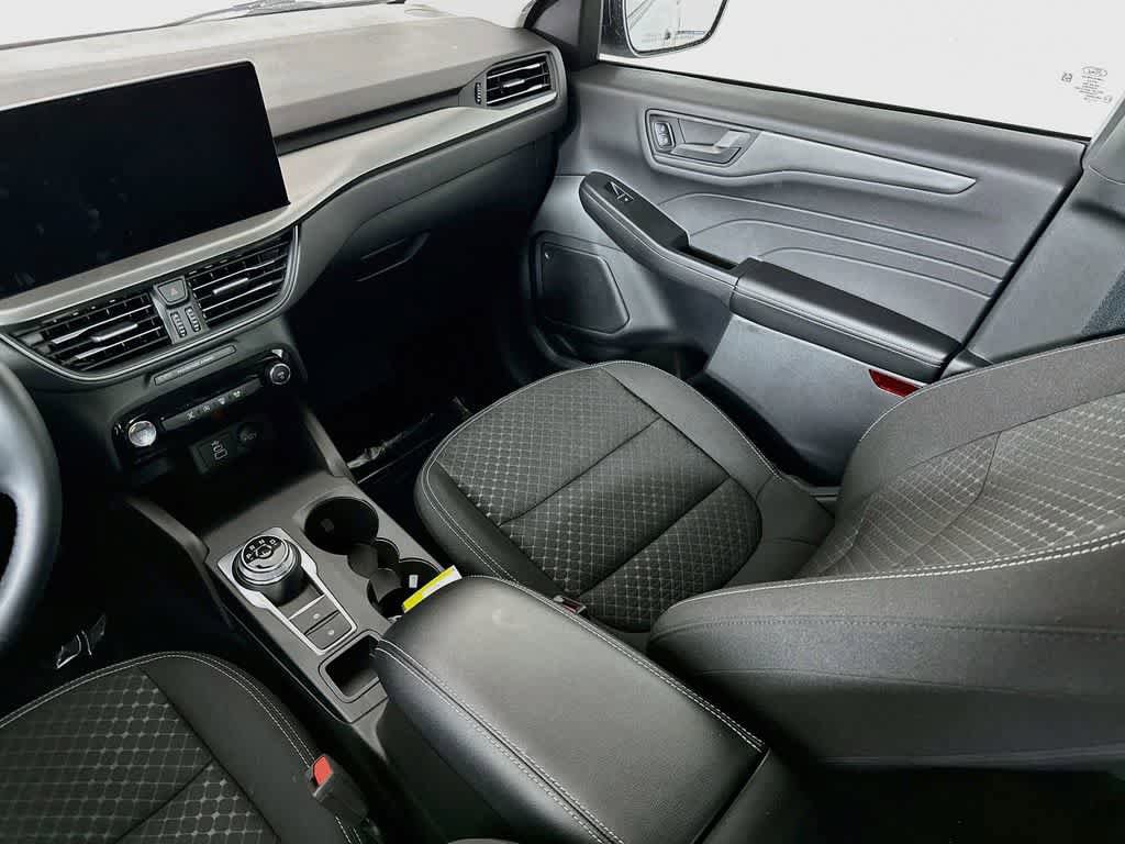 Certified 2025 Ford Escape Active w/ Tech Pack #1 FWD image 11