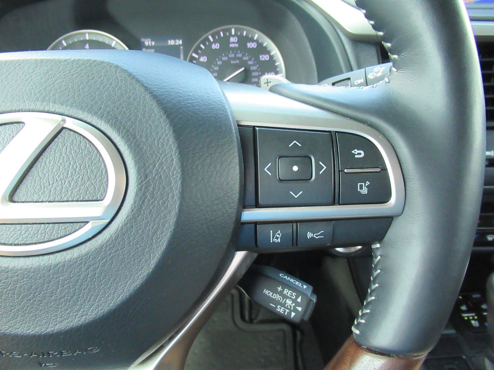 Used 2020 Lexus RX 350L FWD w/ Premium Package image 28