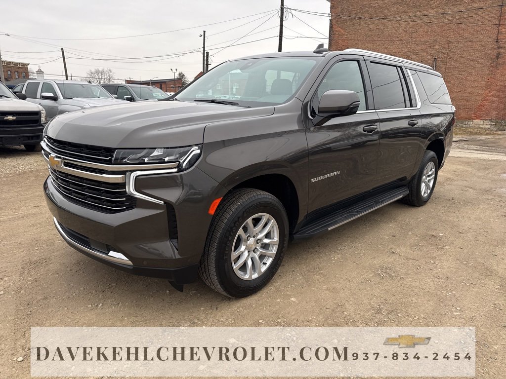 Certified 2021 Chevrolet Suburban LT w/ Luxury Package image 1