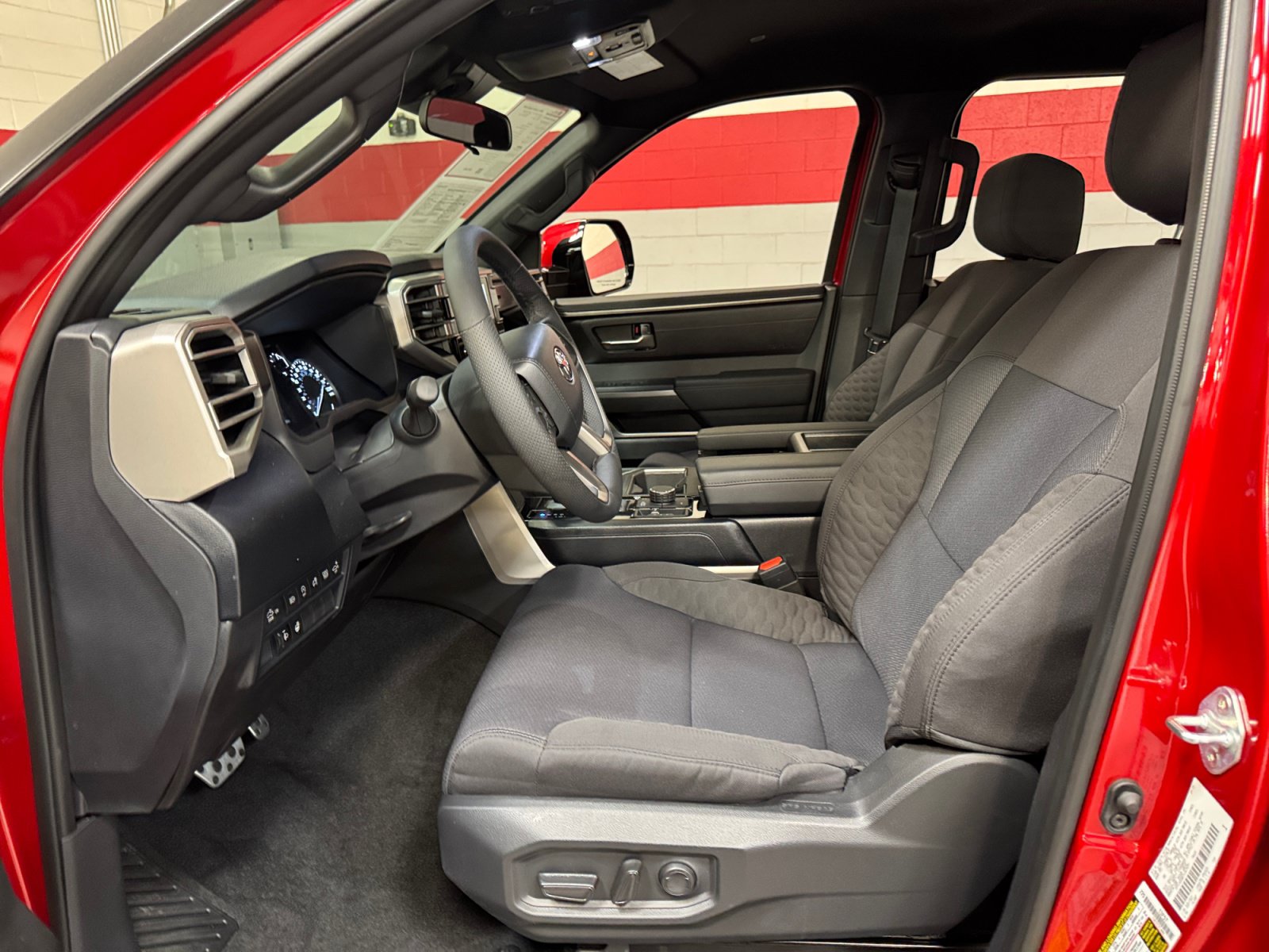 Certified 2026 Toyota Tundra SR5 w/ TRD Off-Road Package AWD/4WD image 14