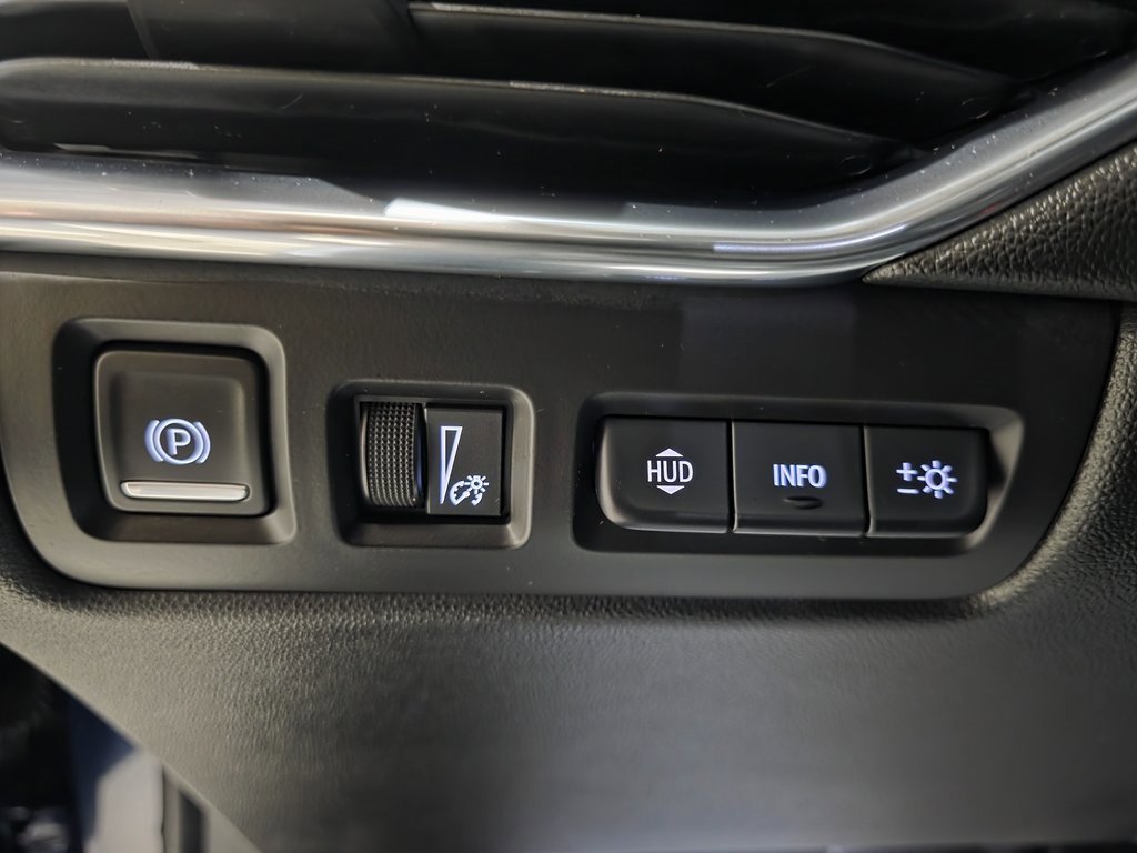 Used 2020 Cadillac XT4 Premium Luxury image 38