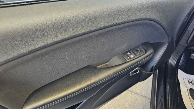 Used 2019 Dodge Challenger SXT RWD image 26