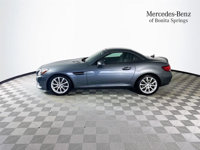 Certified 2017 Mercedes-Benz SLC 300 image 4