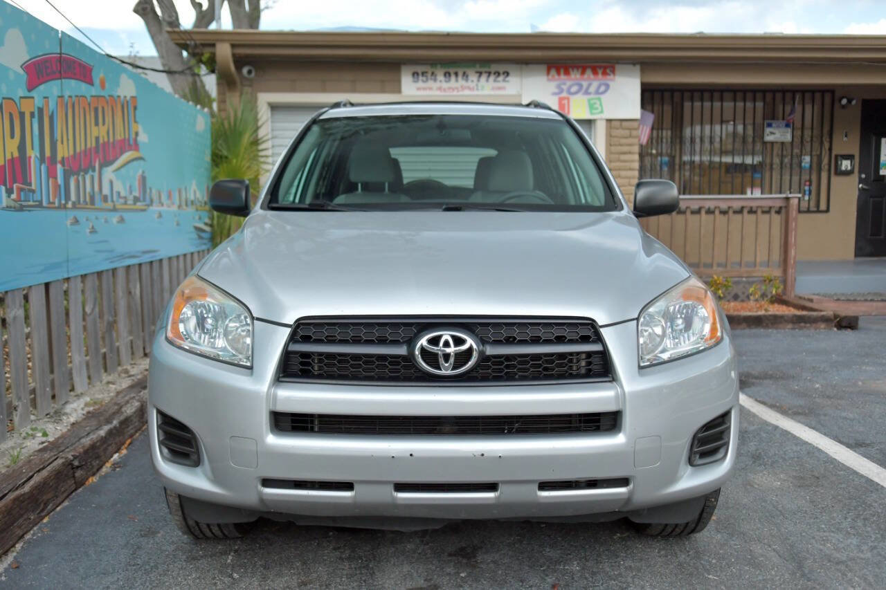 Used 2012 Toyota RAV4 FWD image 2