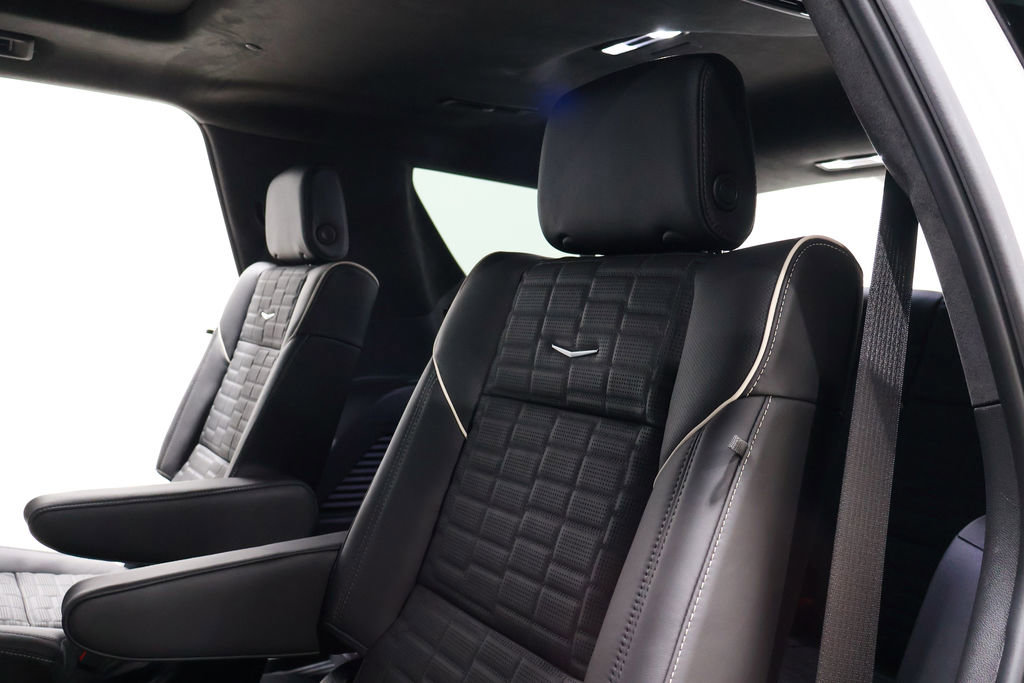 Used 2025 Cadillac Escalade V w/ LPO, Floor Liner Package image 45