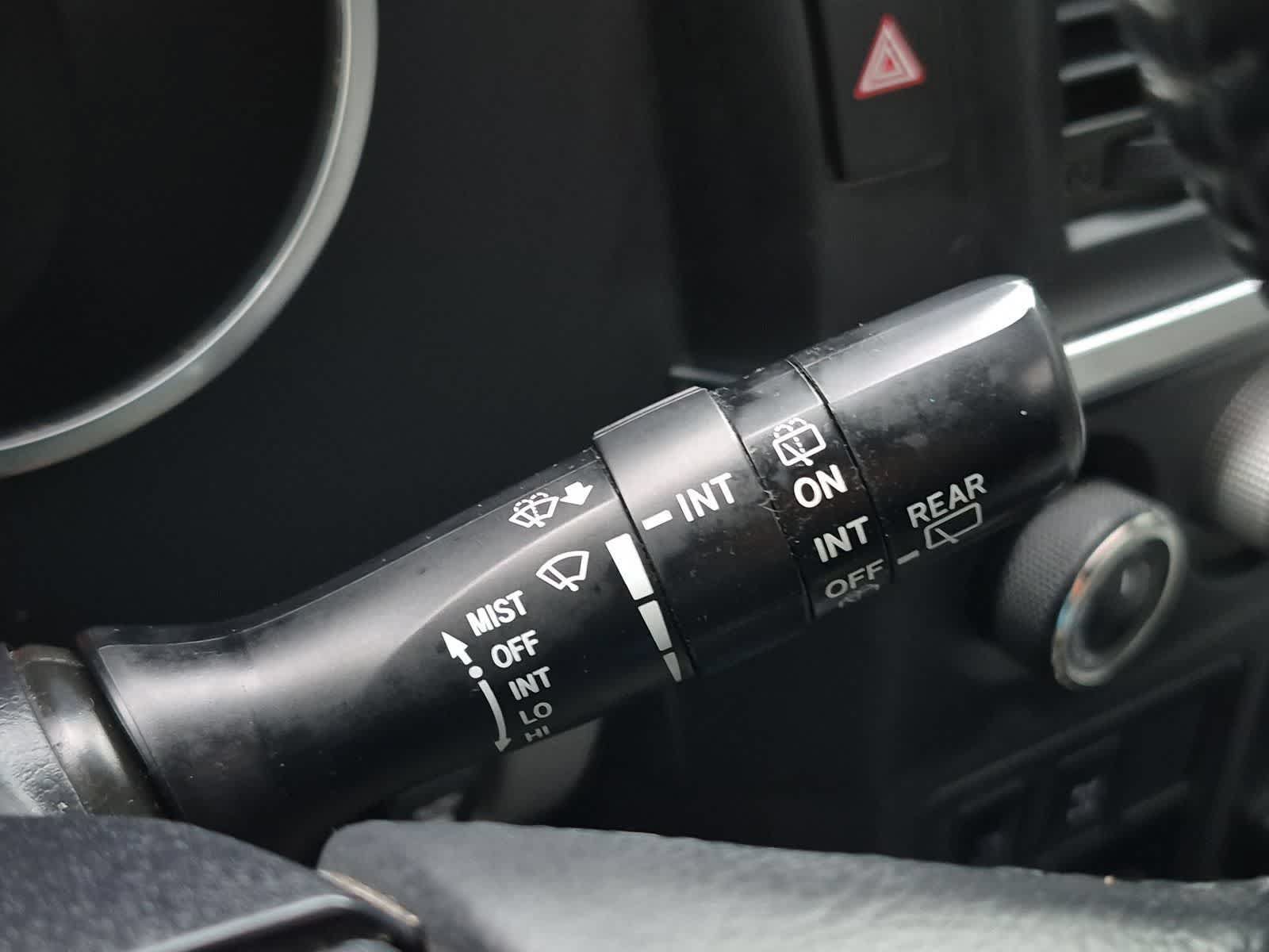 Used 2019 Toyota Sequoia SR5 AWD/4WD image 27