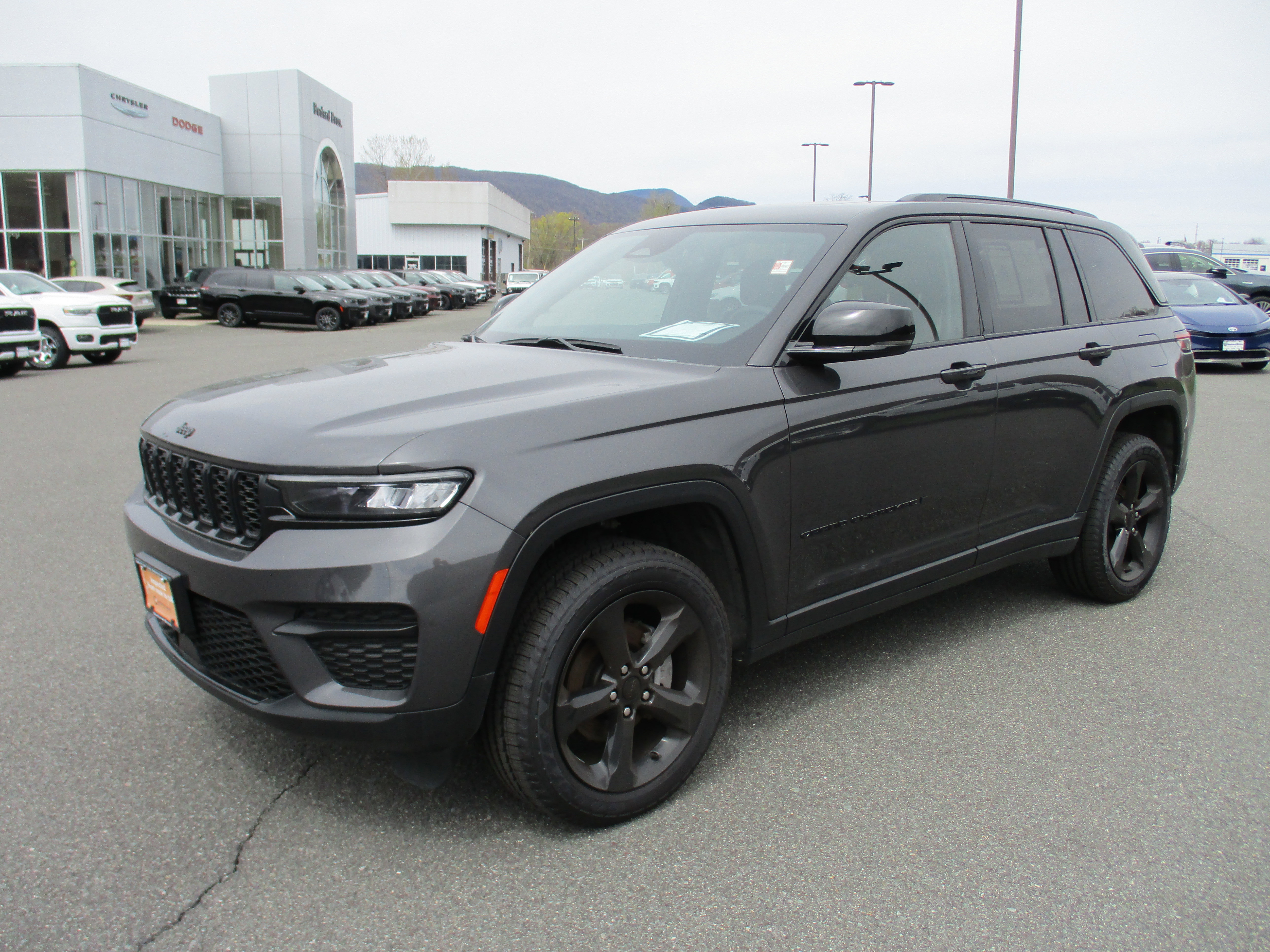 Certified 2023 Jeep Grand Cherokee Altitude
