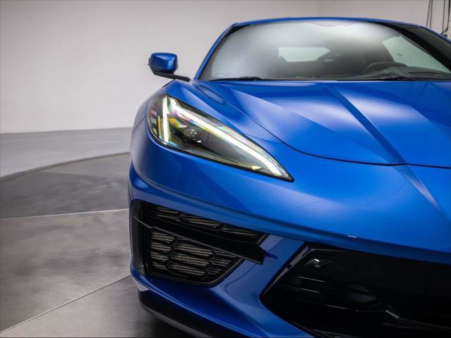 Used 2020 Chevrolet Corvette Stingray Premium Cpe w/ 3LT Preferred Equipment Group image 13