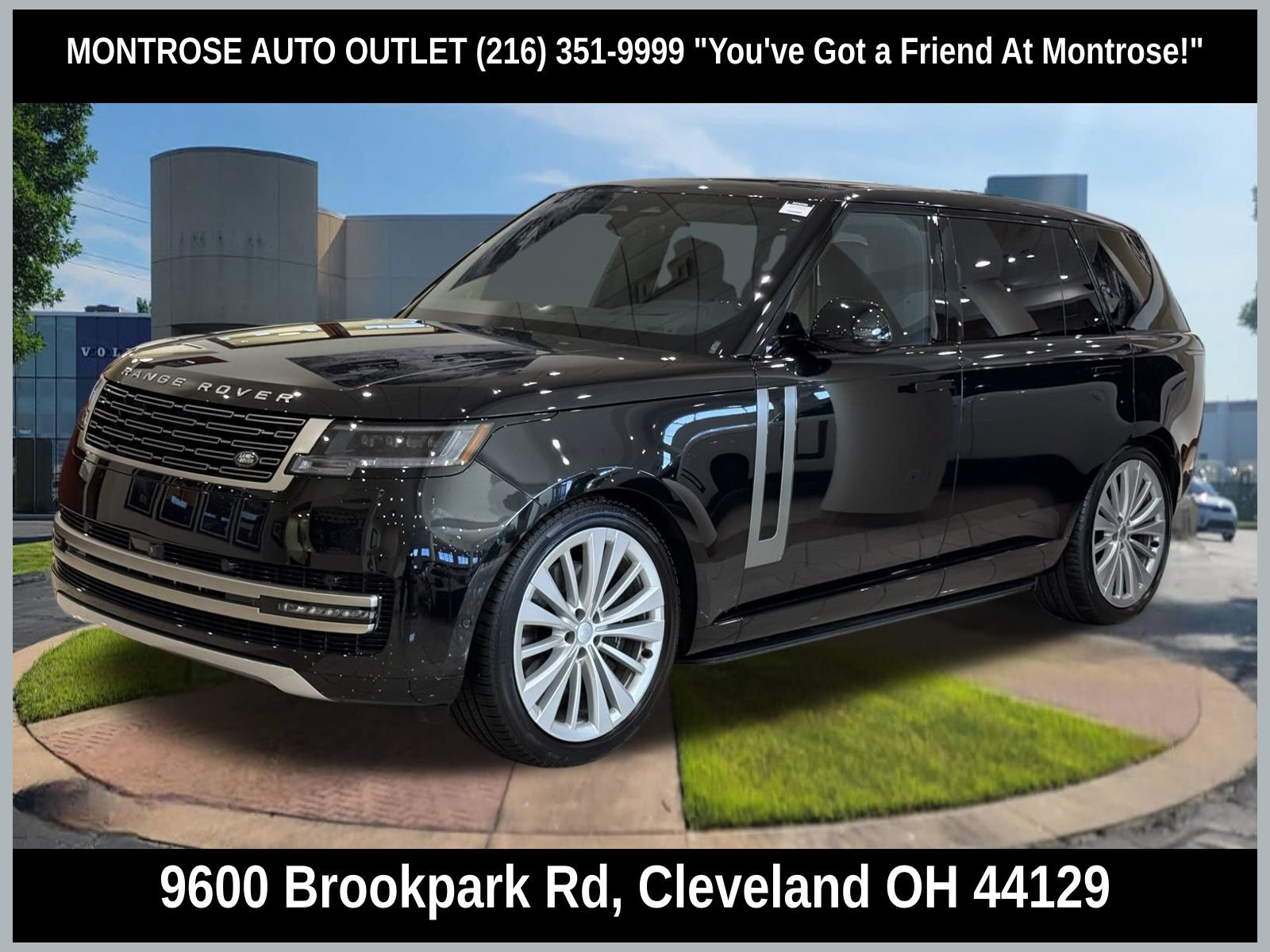 New 2025 Land Rover Range Rover Long Wheelbase SE AWD/4WD image 1