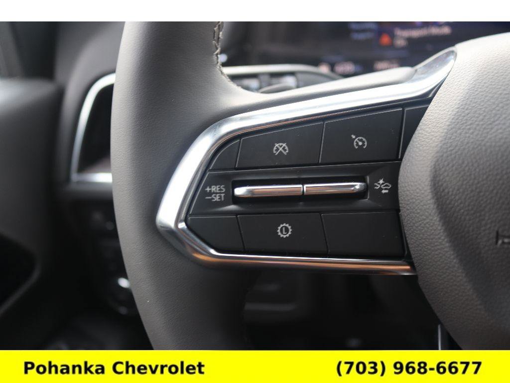 Certified 2025 Chevrolet Suburban Premier image 12