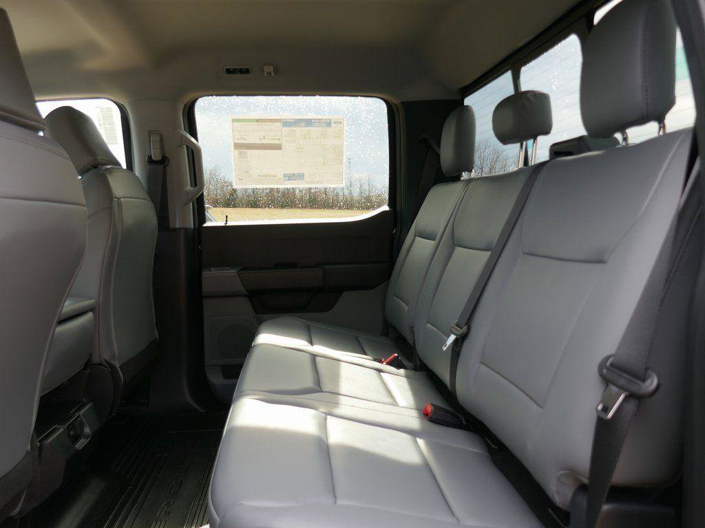 New 2026 Ford F250 XL w/ XL Off-Road Package image 12