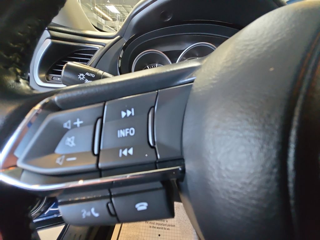 Used 2022 MAZDA CX-9 Touring w/ Touring Premium Package AWD/4WD image 19