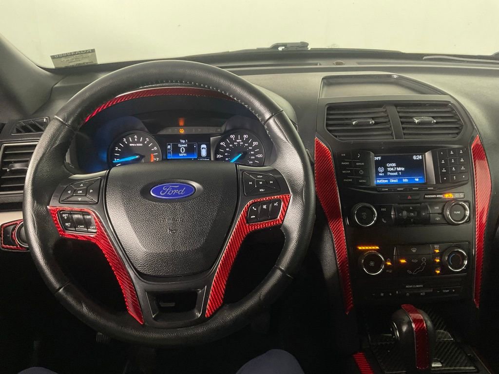 Certified 2019 Ford Explorer XLT image 18