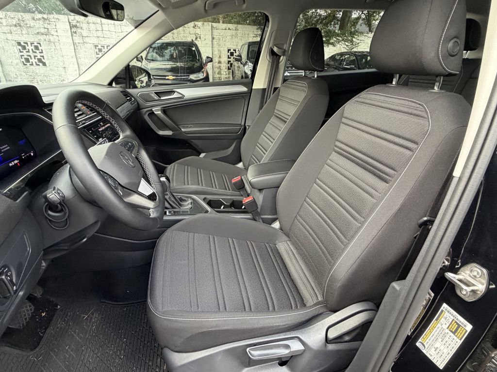 Used 2024 Volkswagen Tiguan S image 21