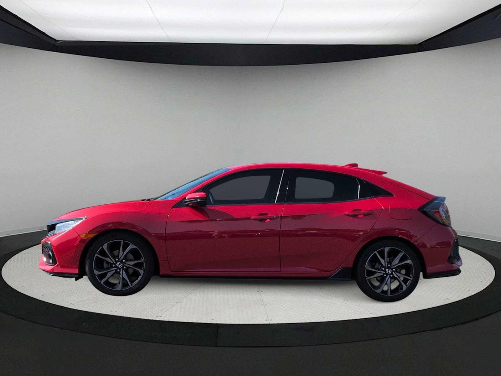 Used 2018 Honda Civic Sport Touring image 5