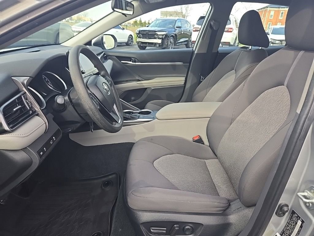 Used 2023 Toyota Camry LE image 13