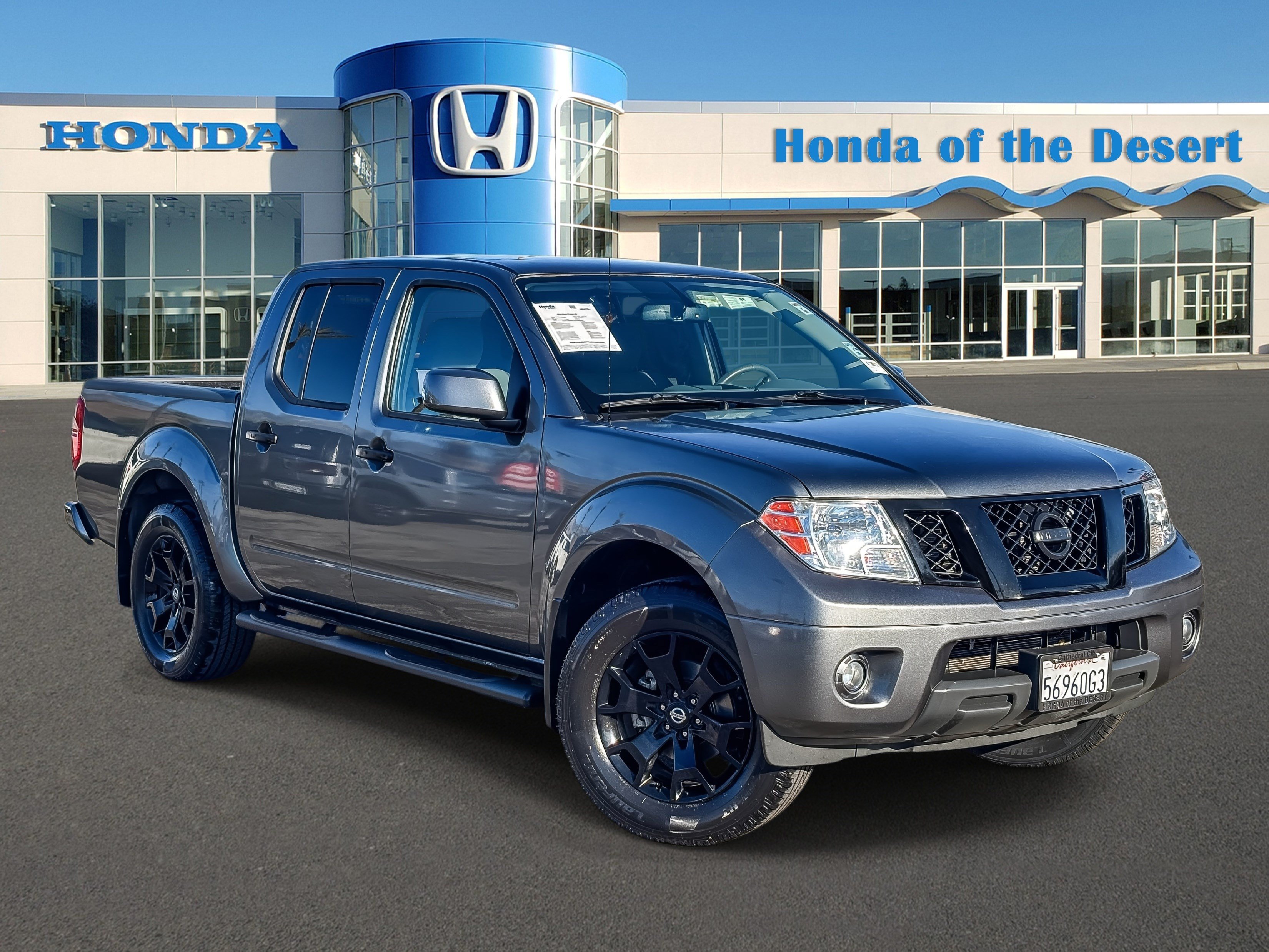 Used 2020 Nissan Frontier SV w/ Midnight Edition Floor Mats