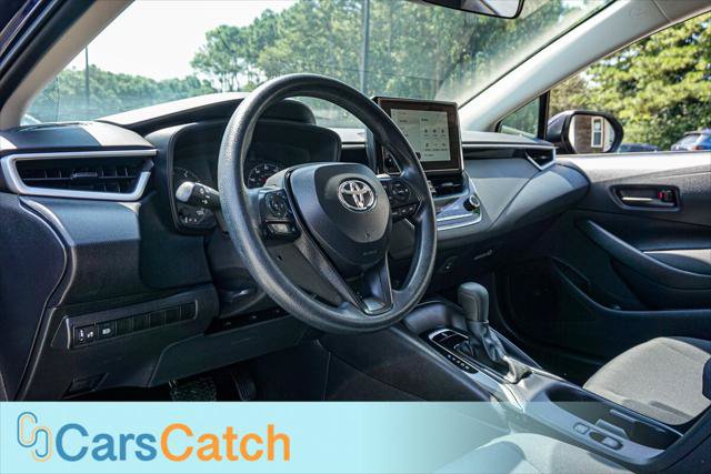 Used 2025 Toyota Corolla LE FWD image 19