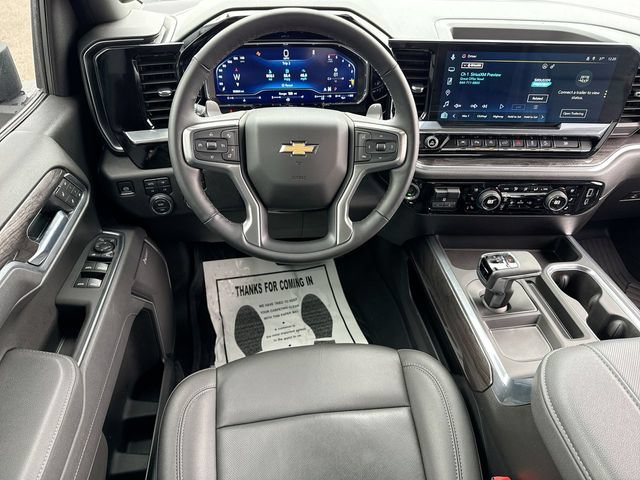 Used 2025 Chevrolet Silverado 1500 LTZ AWD/4WD image 14