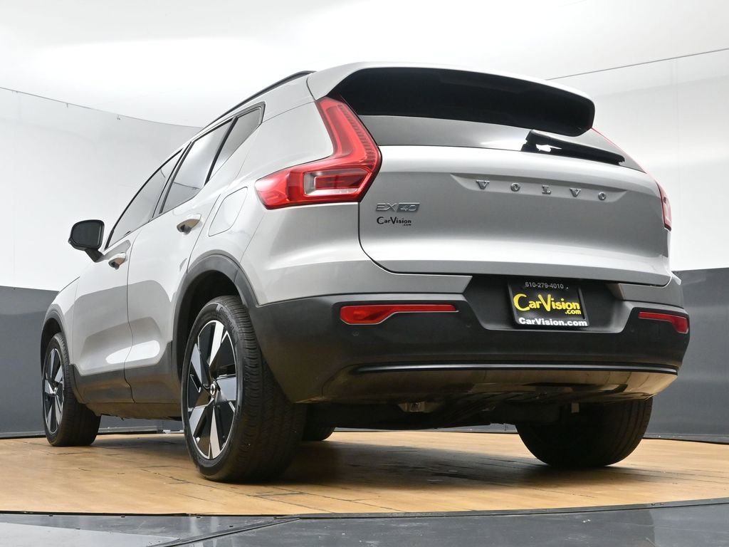 Used 2025 Volvo EX40 Core AWD/4WD image 43