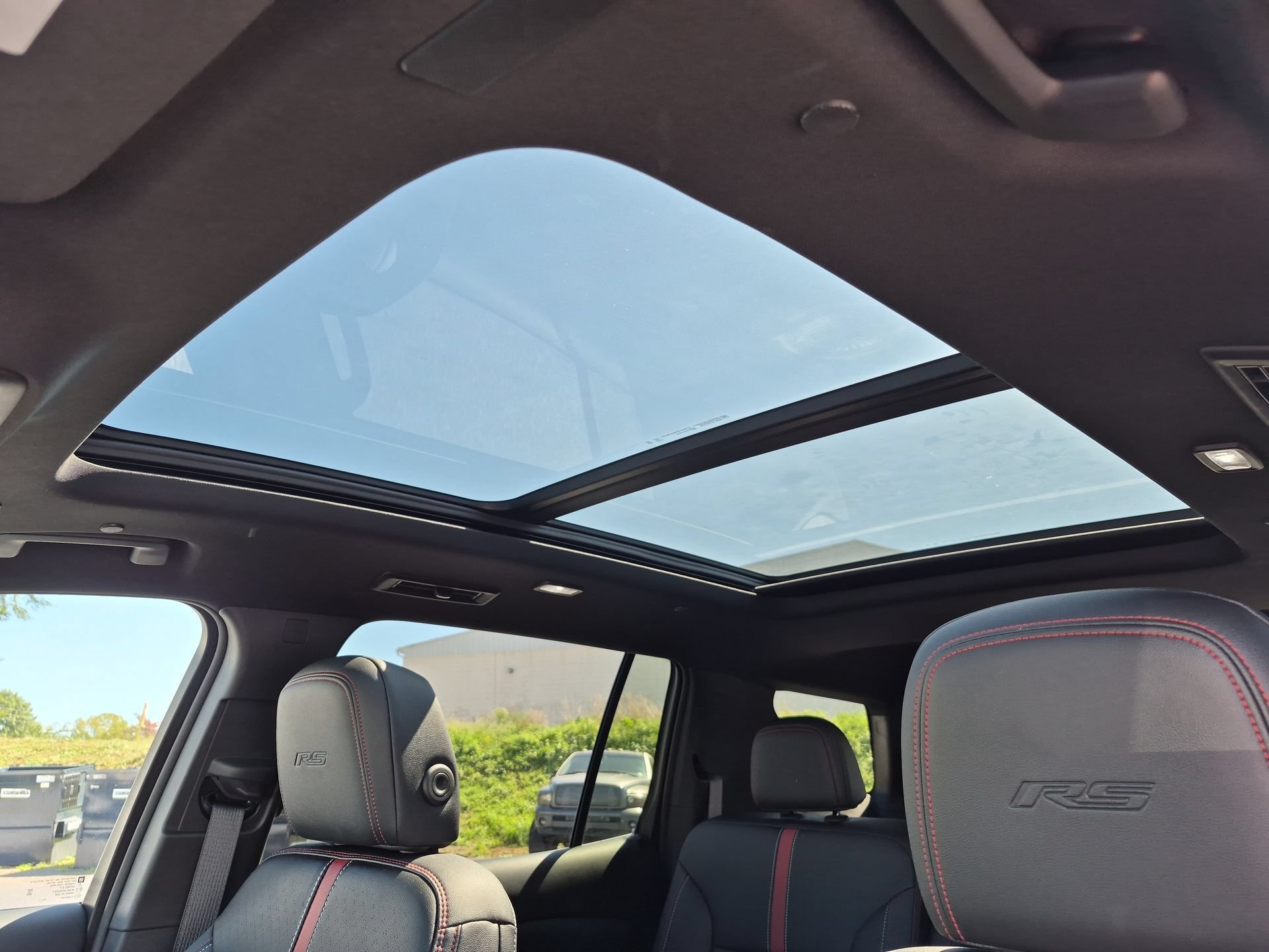 Certified 2026 Chevrolet Traverse RS w/ LPO, Floor Liner Package AWD/4WD image 19