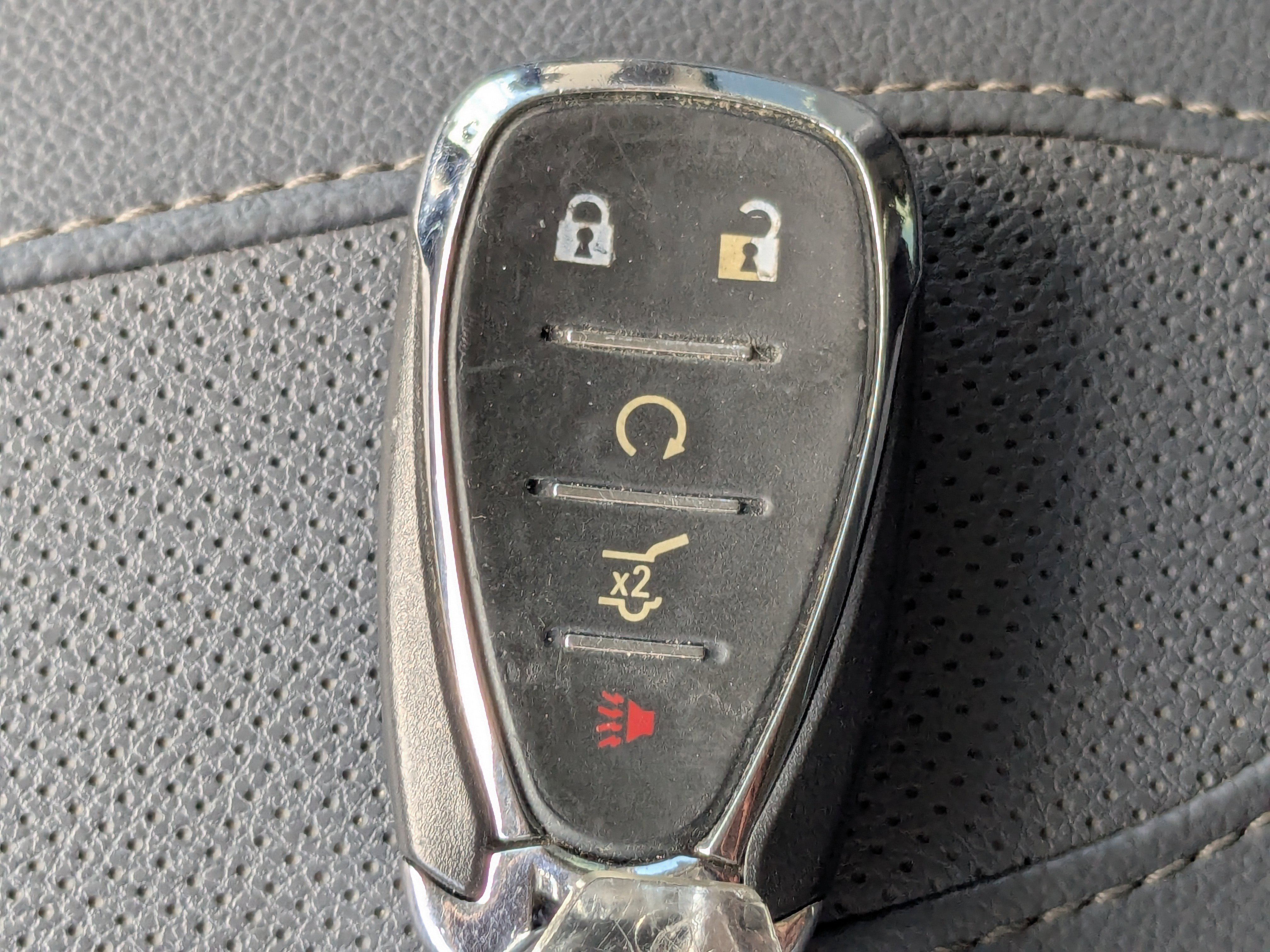 Used 2019 Chevrolet Traverse Premier w/ Driver Confidence II Package image 41