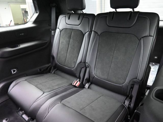 New 2026 Jeep Grand Cherokee L Laredo image 14