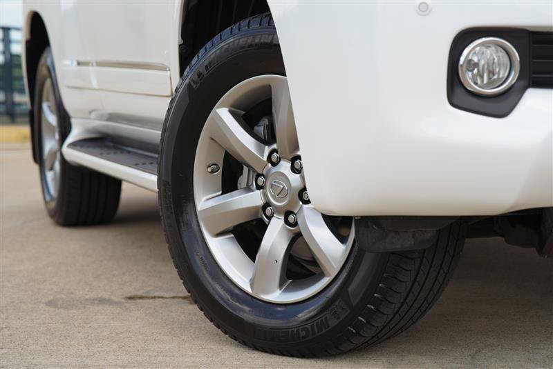 Used 2013 Lexus GX 460 Premium AWD/4WD image 12