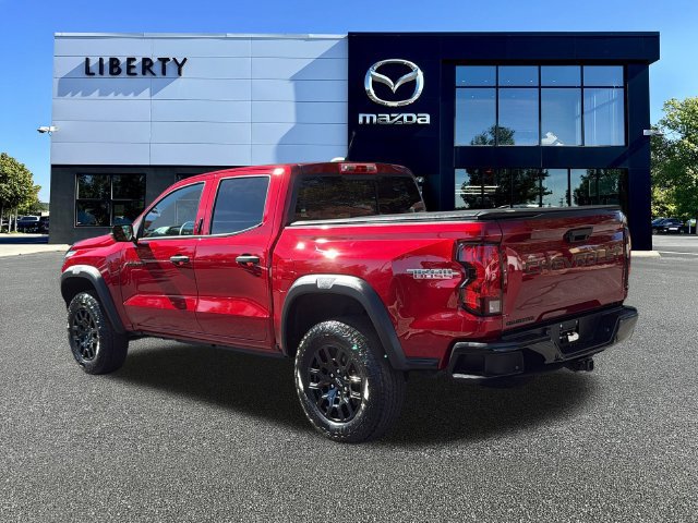 Used 2024 Chevrolet Colorado Trail Boss w/ Technology Package AWD/4WD image 6