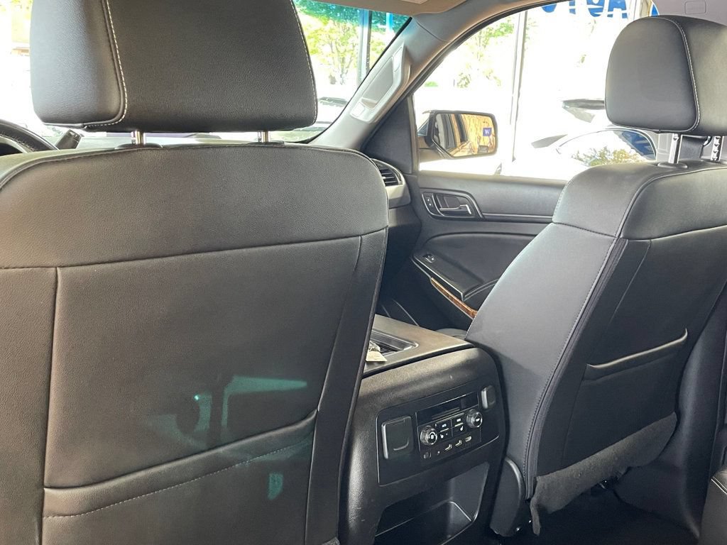 Used 2018 Chevrolet Tahoe Premier AWD/4WD image 19