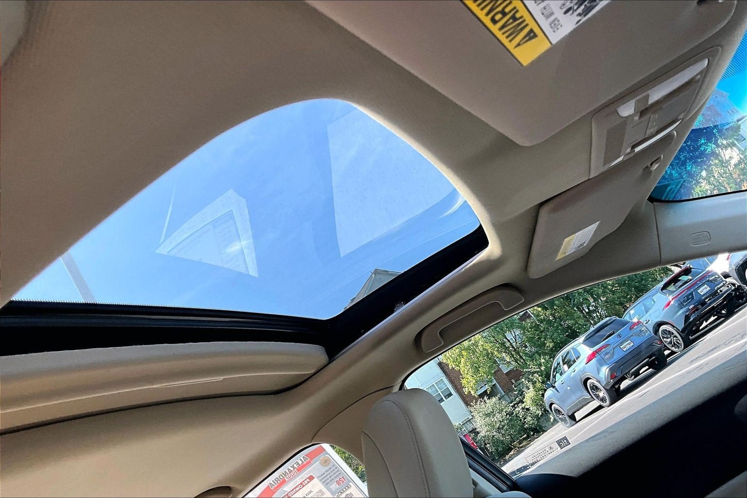 Used 2015 Acura ILX w/ Technology Package FWD image 20