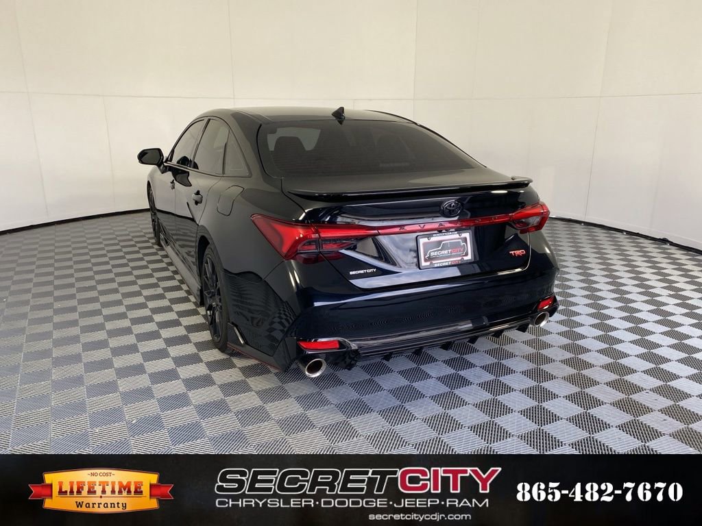 Used 2021 Toyota Avalon TRD image 5