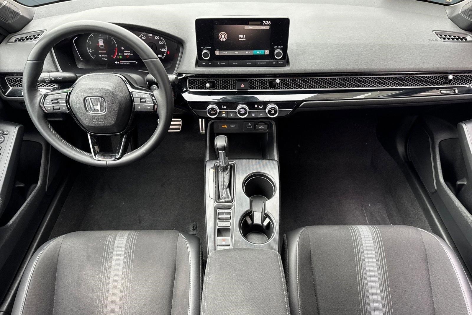 Used 2023 Honda Civic Sport image 26