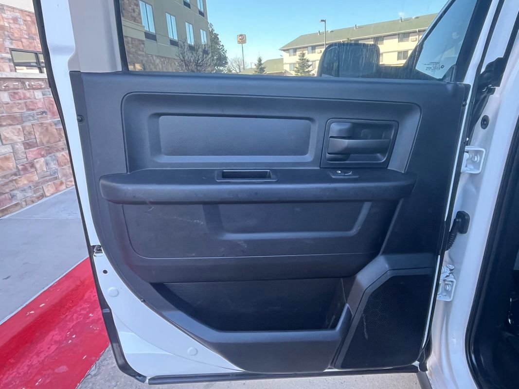 Used 2018 RAM 3500 Tradesman w/ Popular Equipment Group image 14