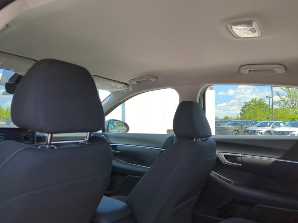 New 2026 Hyundai Sonata SEL FWD image 27
