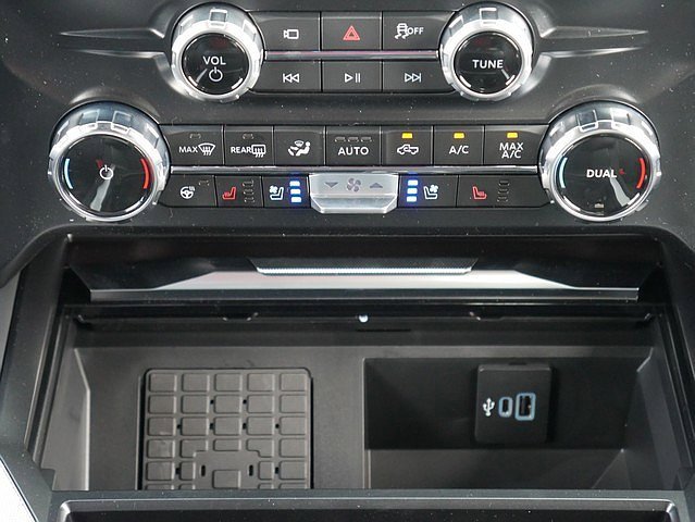 New 2026 Ford F350 Platinum image 21