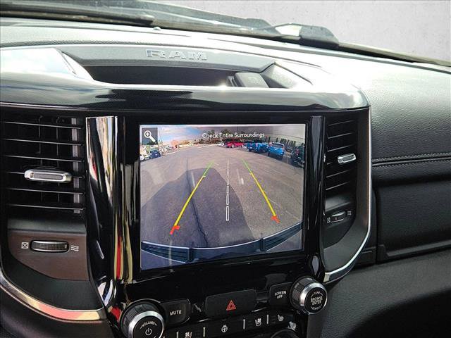 Used 2020 RAM 1500 Laramie AWD/4WD image 13