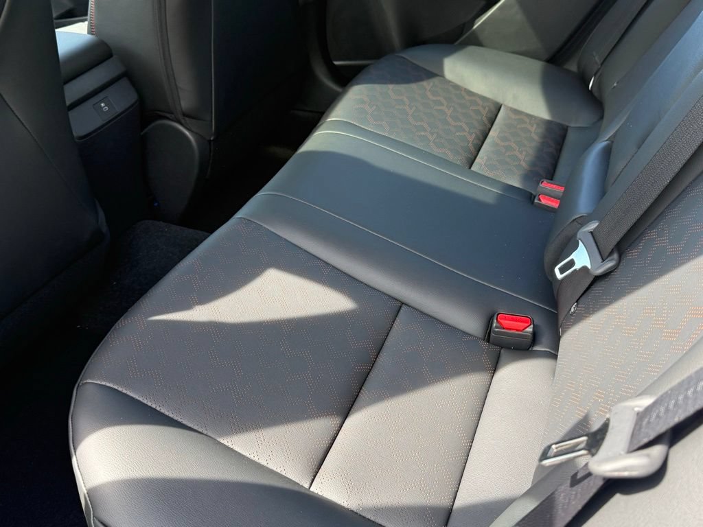 New 2026 Nissan Sentra SR w/ SR Premium Package FWD image 21