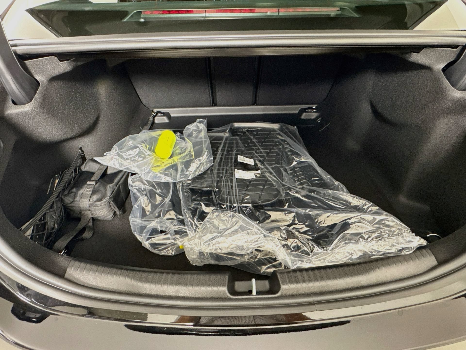 New 2026 Mercedes-Benz C 43 AMG 4MATIC Sedan image 28