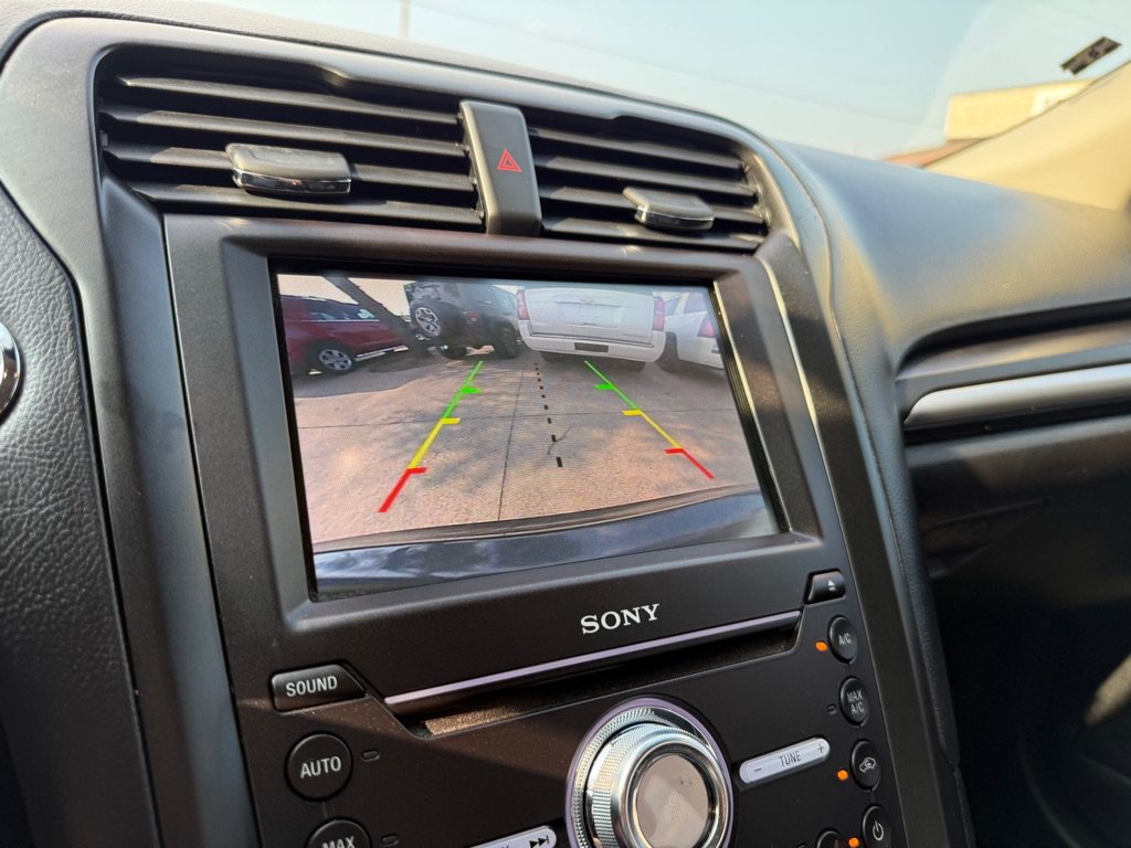 Used 2019 Ford Fusion Titanium FWD image 32