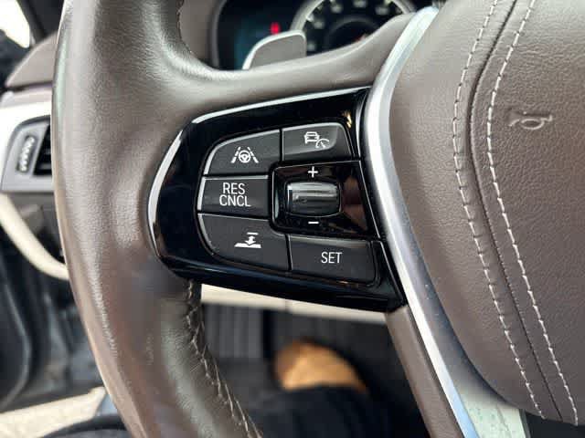 Used 2018 BMW 540i RWD image 11