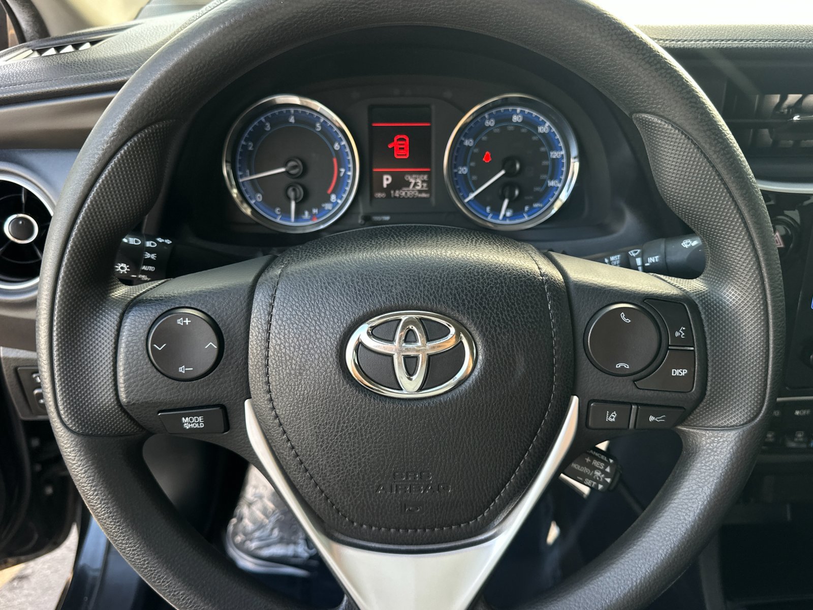 Used 2017 Toyota Corolla LE FWD image 19