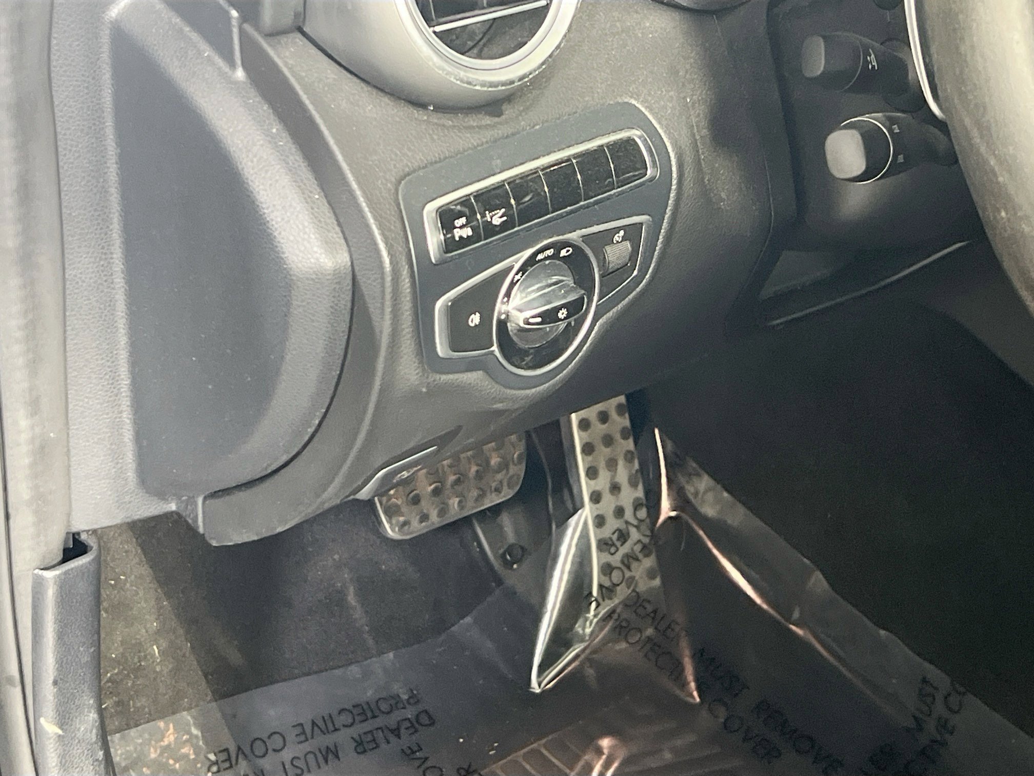 Used 2016 Mercedes-Benz C 63 AMG S image 10